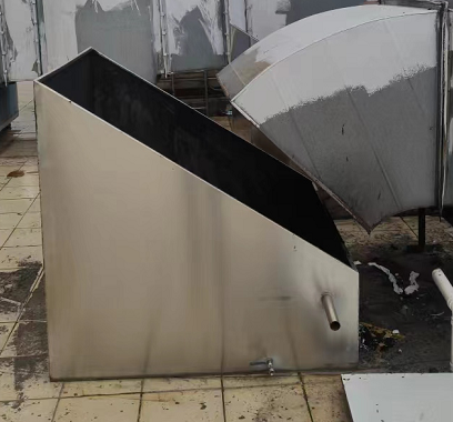 排烟风机口托盘